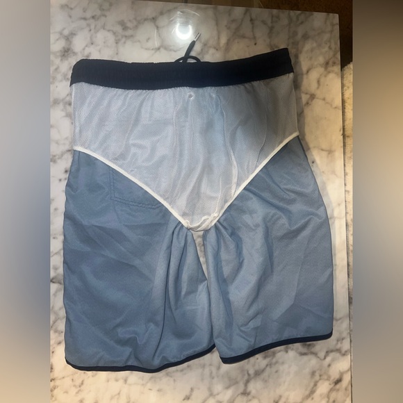 Lands' End Men's Blake Shelton x Lands' End blue Board Swim Shorts - Picture 8 of 9